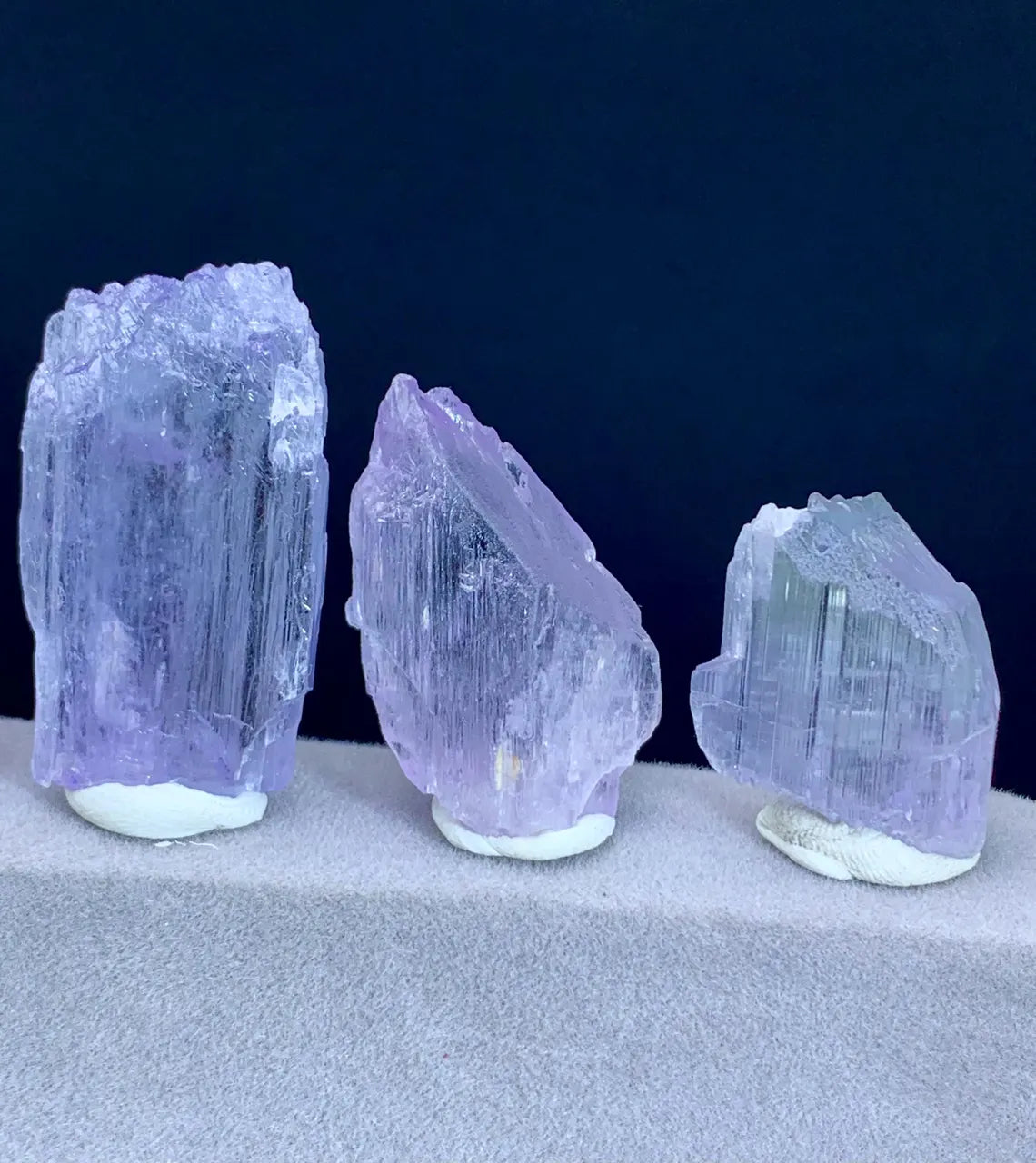 04 pcs Purple Pink Etched Kunzite Crystals from Afghanistan- 65 gram