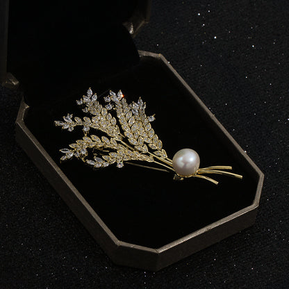 Female European And American Niche Design Zircon Pearl Brooch