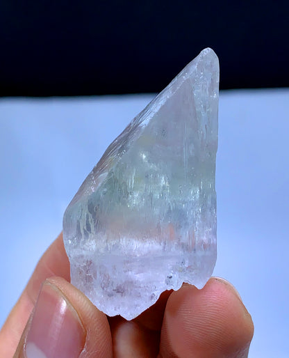 Natural Pink Kunzite Crystal from Nuristan Afghanistan - 21 grams