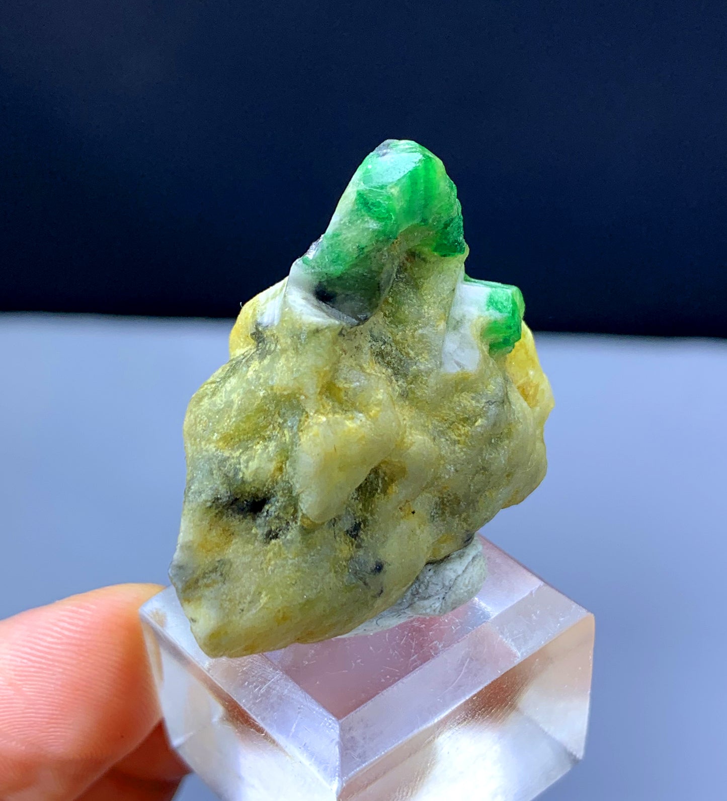 Lush Green Color Emerald on Matrix from Swat valley Pakistan - 21 gram