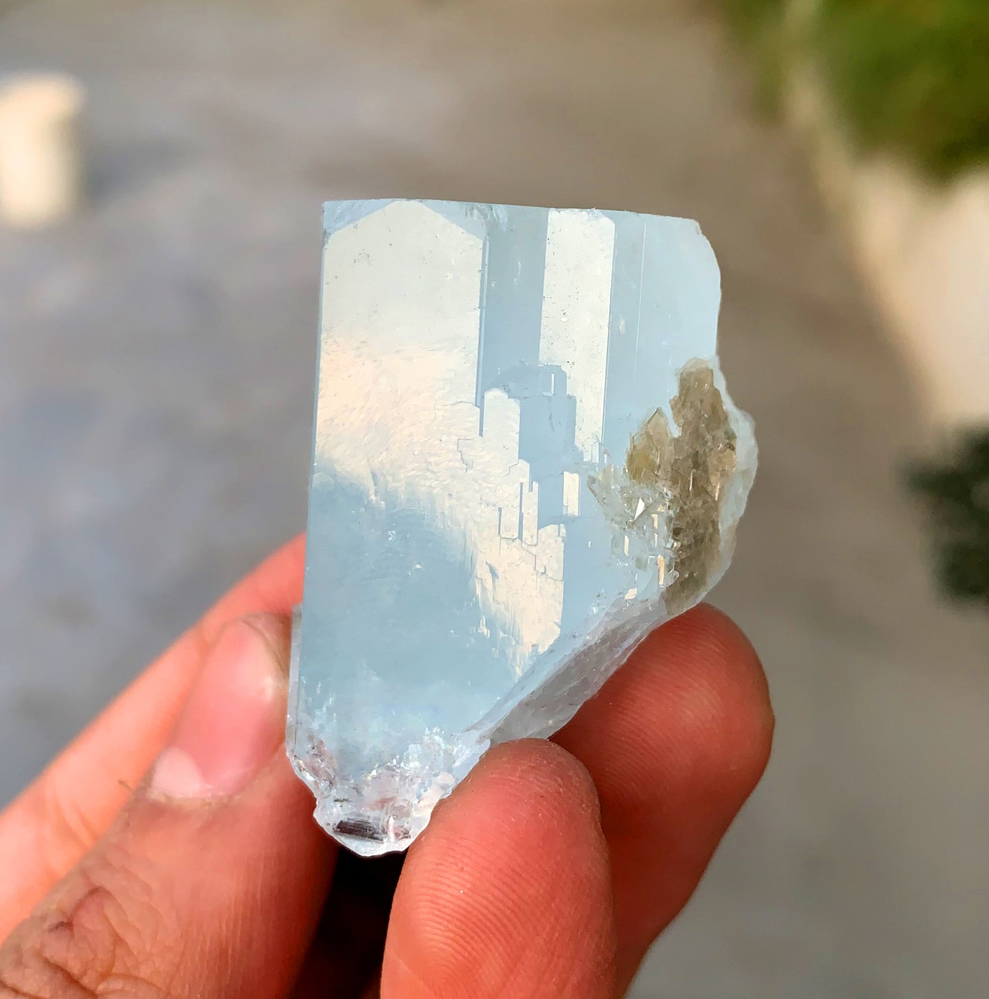 Natural Sky Blue Color Aquamarine Crystal 55 gram