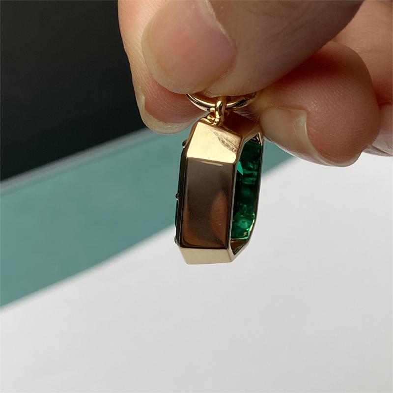 Pirmiana Colected Lab Grown Emerald Colombia Green Color with Nice Inclusions Like Natual Gemstone for  Pendant Necklaces