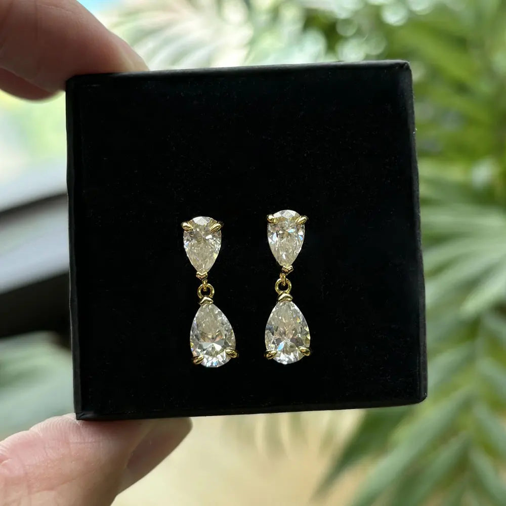 Pear Moissanite Drop Earrings for Women GRA Certified Diamond Solid 18k Gold