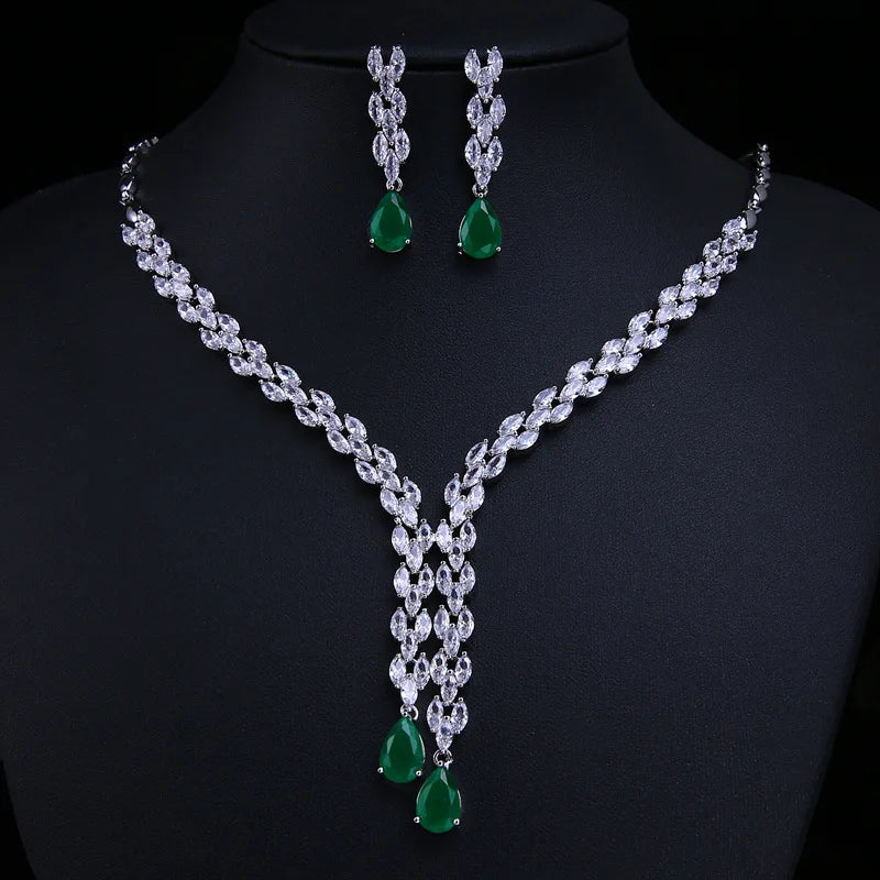 Luxury Emerald Necklace and Earring Set Shinny Cubic Zirconia Jewelry Set