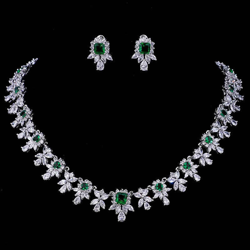 Luxury Emerald Necklace and Earring Set Shinny Cubic Zirconia Jewelry Set