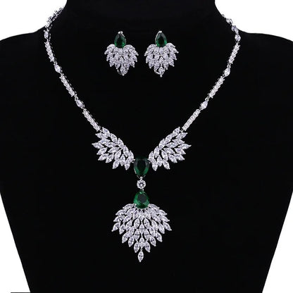 Luxury Emerald Necklace and Earring Set Shinny Cubic Zirconia Jewelry Set