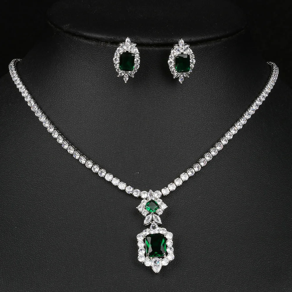 Luxury Emerald Green Necklace and Earring Set Shininy Cubic Zirconia Jewelry Set