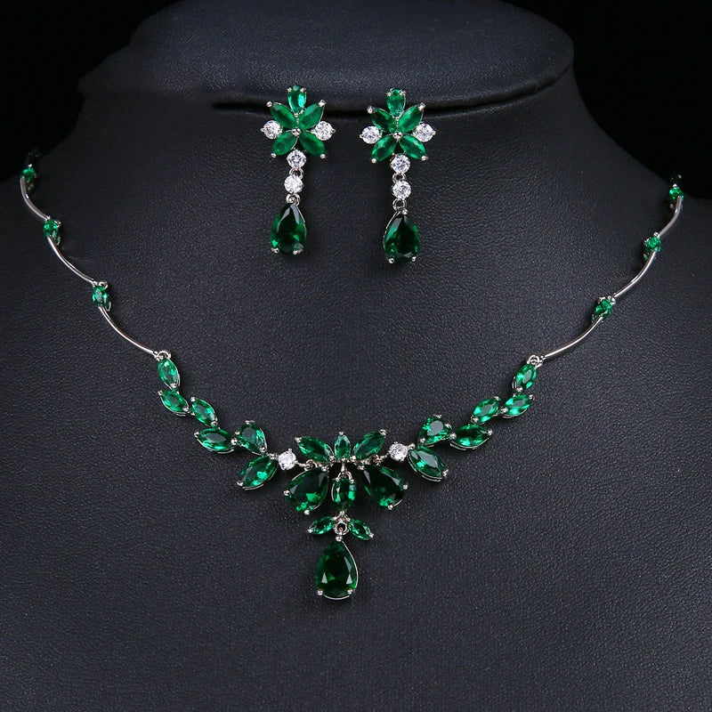 Luxury Emerald Green Necklace and Earring Set Shininy Cubic Zirconia Jewelry Set