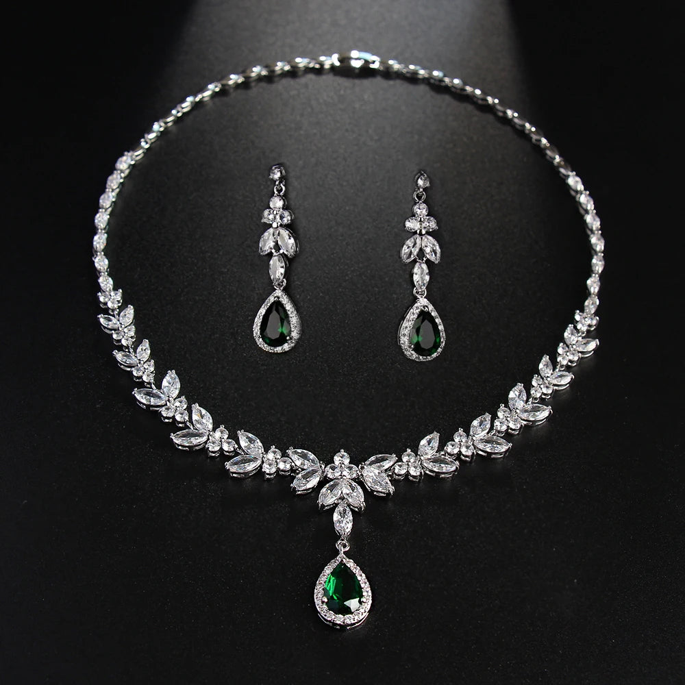 Luxury Emerald Necklace and Earring Set Shinny Cubic Zirconia Jewelry Set