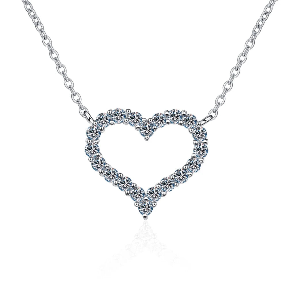 Sparking Moissanite Necklace Heart Pendant for Women s925 Sterling Sliver Plated 18k