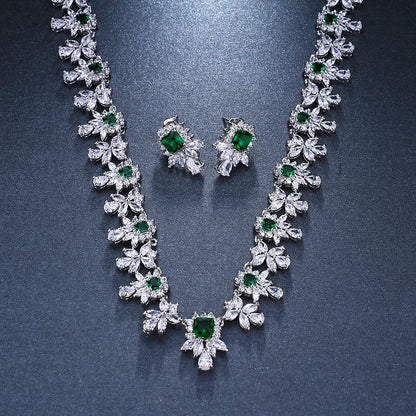 Luxury Emerald Necklace and Earring Set Shinny Cubic Zirconia Jewelry Set