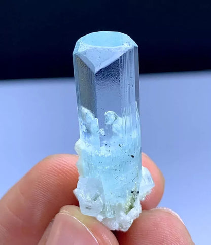 Transparent Sky Blue Aquamarine Crystal