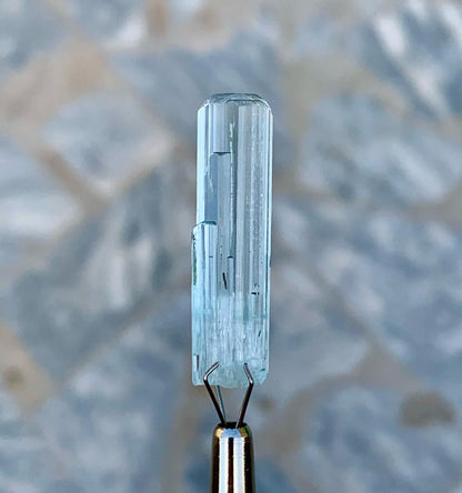 Transparent and Terminated Sky Blue Aquamarine Crystal from Shigar valley Pakistan - 16.75 carats