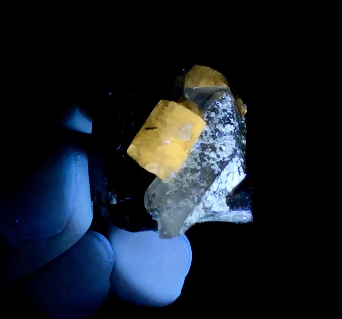 Fluorescent Apatite with Schorl Tourmaline and Quartz - 17 gram