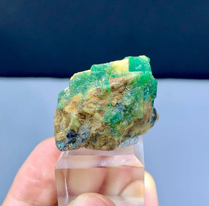 Lush Green Emerald on Matrix from Pakistan - 17 gram