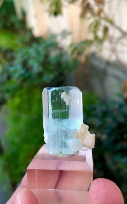 Terminated And Transparent Sky Blue Aquamarine From Pakistan - 15 Gram